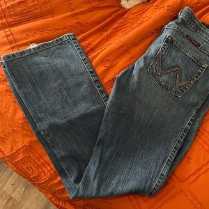 Wrangler 3/4x32, like new jeans.
